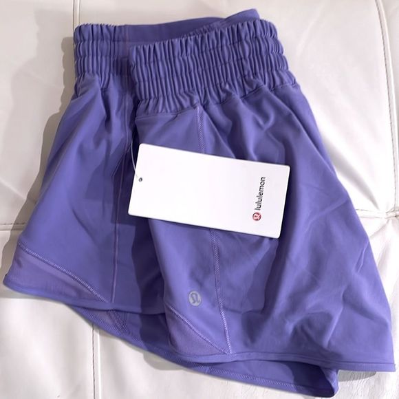 lululemon athletica Pants - NWT Lululemon Hotty Hot High-Rise Short 2.5" SIZE 6 DARK LAVENDER LILAC